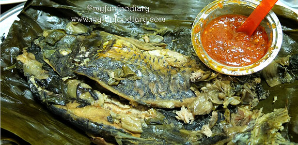Pepes Tulang Lunak Ikan Mas by Petulu Fish