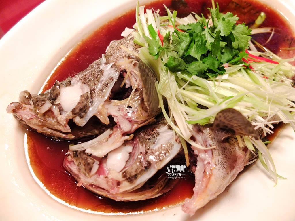 Steamed Grouper Fish with Light Soya Sauce