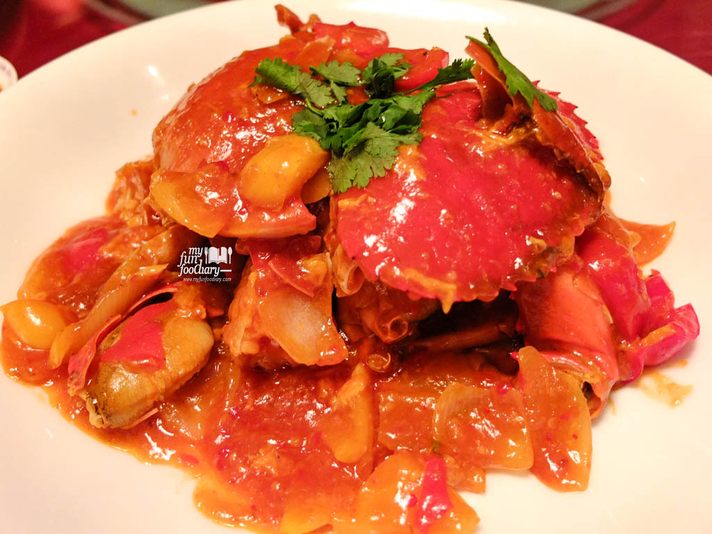 Live Meat Chilli Crab