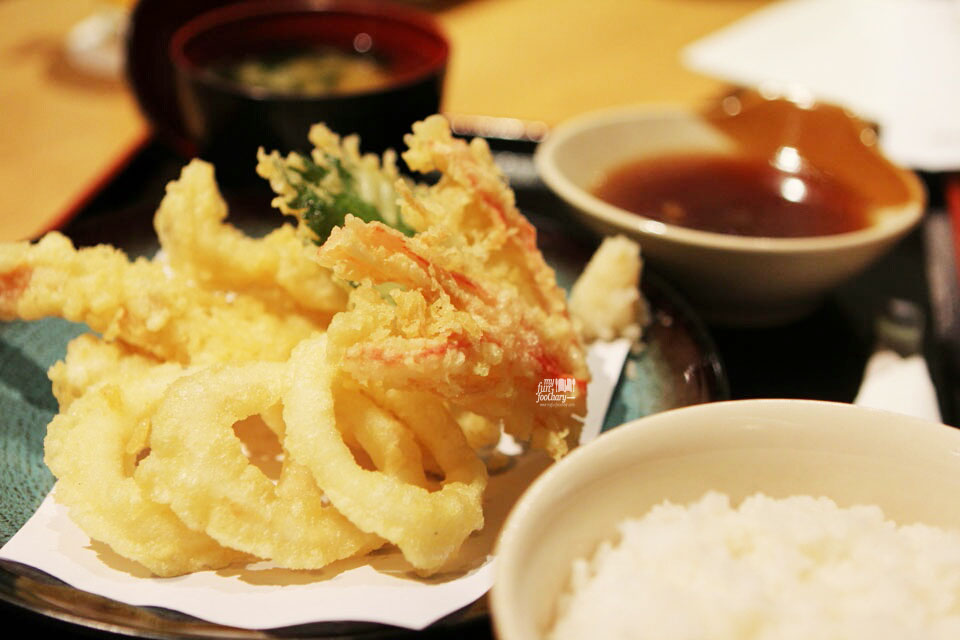 Seafood Moriawase Set 
