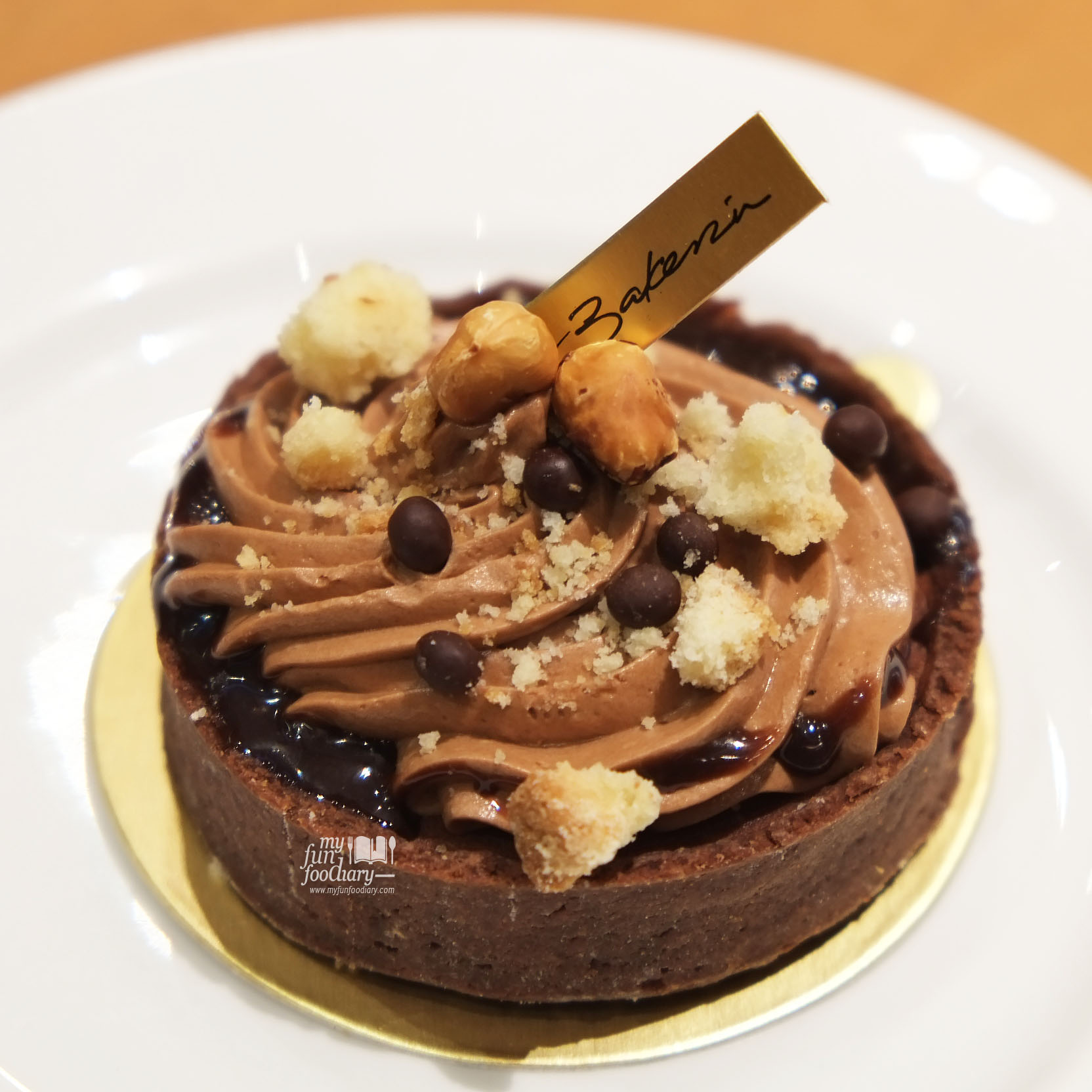 Choco Nutty Trownies at Bakerzin by Myfunfoodiary