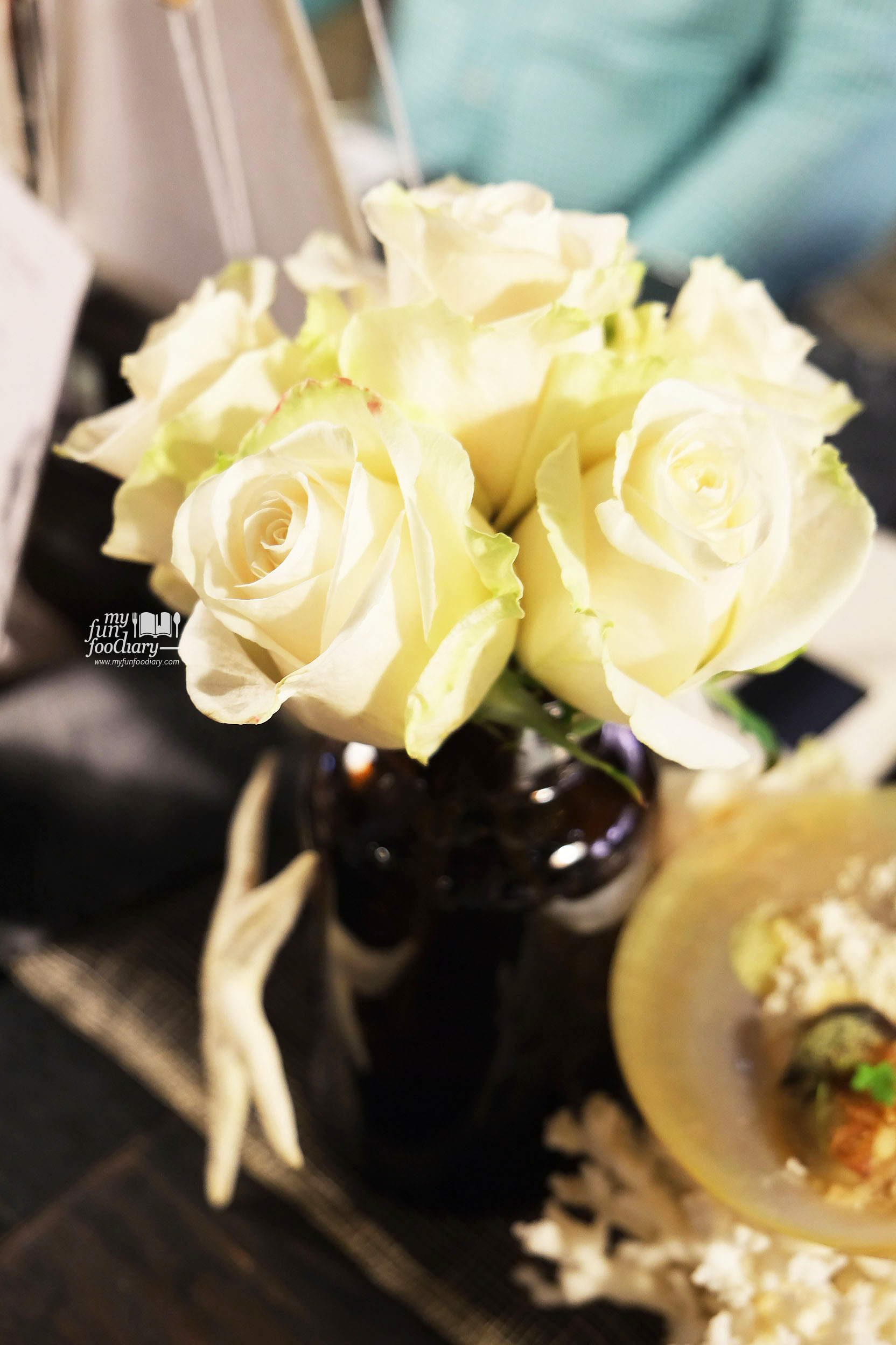 Flower Decoration at Real Food Concept by Myfunfoodiary