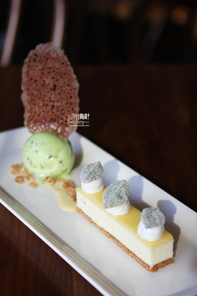 Citrus Tart with Italian Meringue and Basil Ice Cream at Canteen Pacific Place by Myfunfoodiary