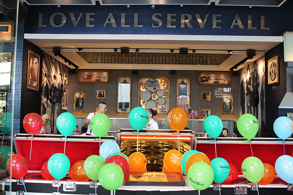 Love All Serve All at Hard Rock Cafe 43rd Birthday Pacific Place by Myfunfoodiary