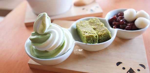 [NEW DESSERT] It’s Time for Matcha & Japadog at Shirokuma Japanese Dessert Cafe