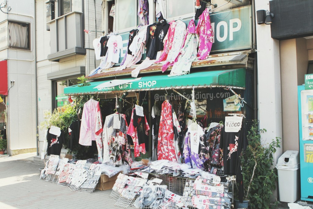 The Shop next to Honke Kamadoya Osaka Japan by Myfunfoodiary