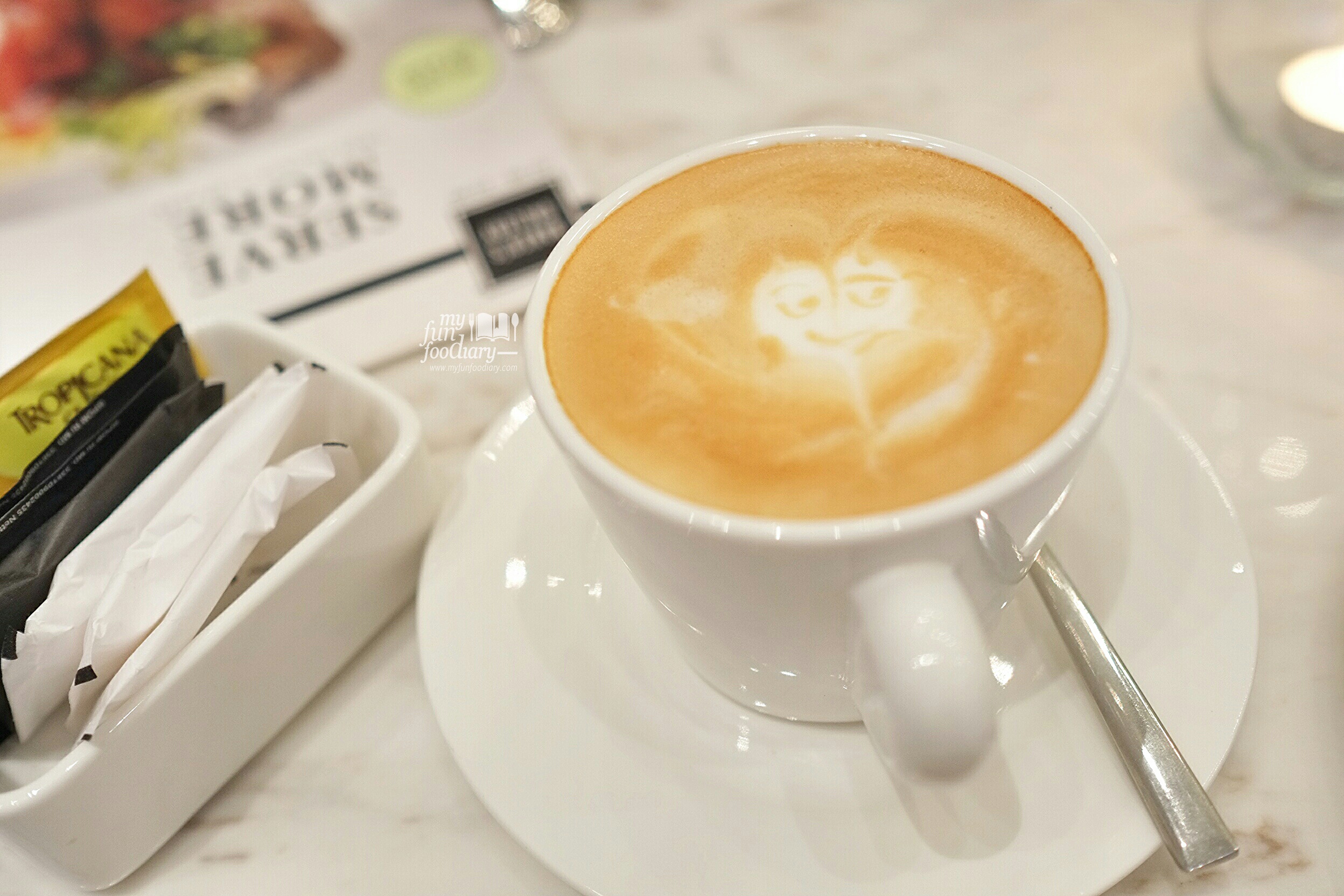 Cafe Latte at Baker's Gallery KoKas by Myfunfoodiary 02