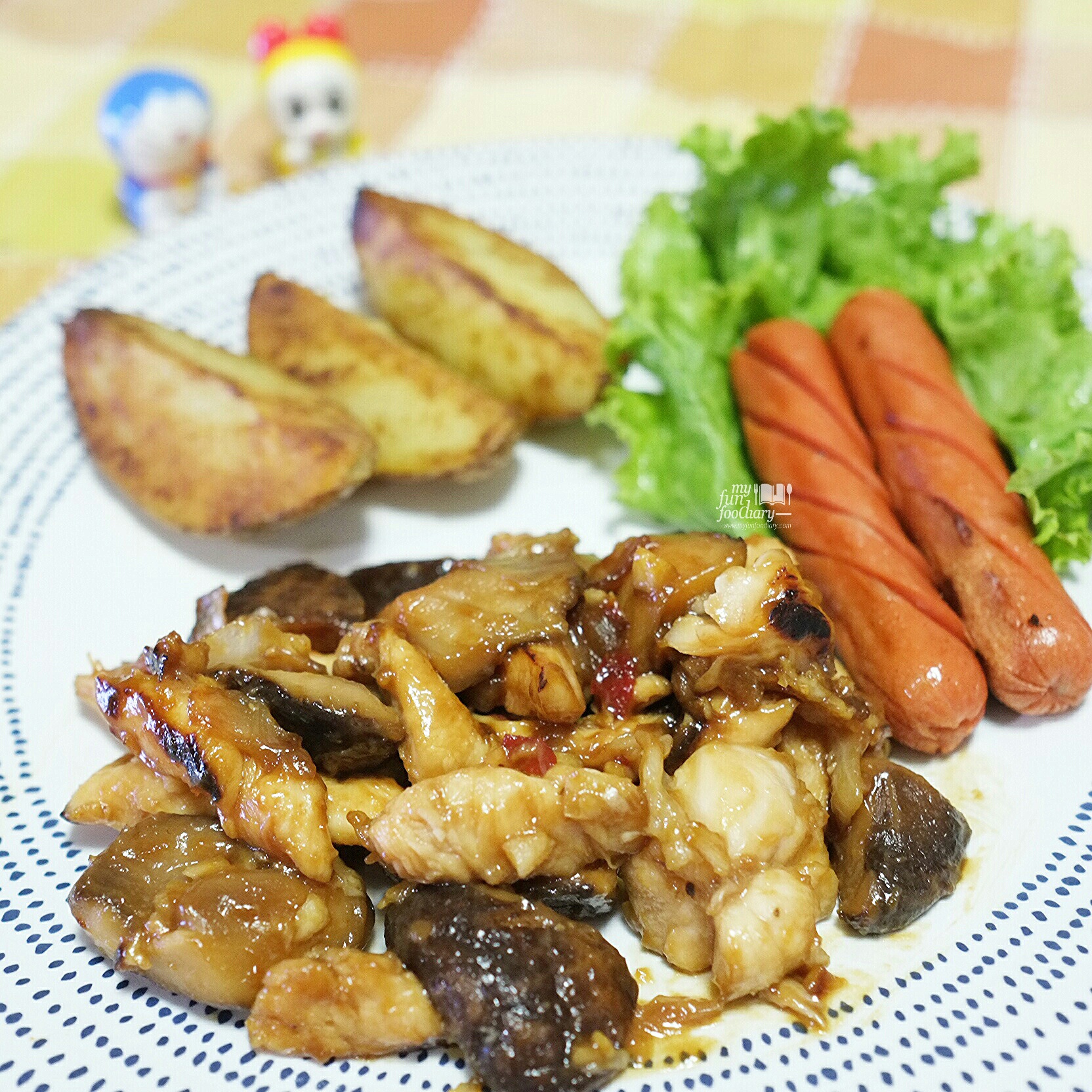 Chicken Mushroom in Plum Sauce - homecook by Myfunfoodiary