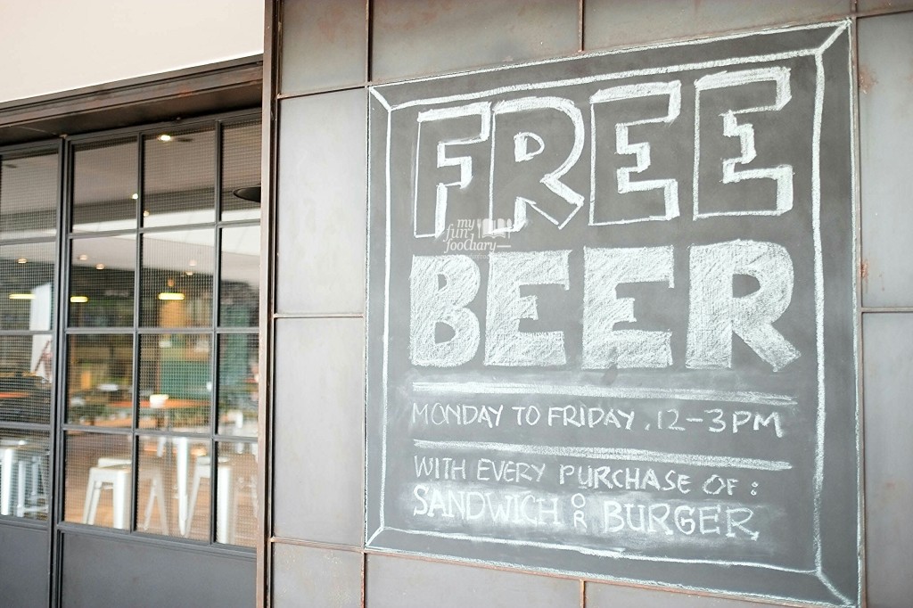 Free Beer Promotion at Brewerkz Jakarta by Myfunfoodiary