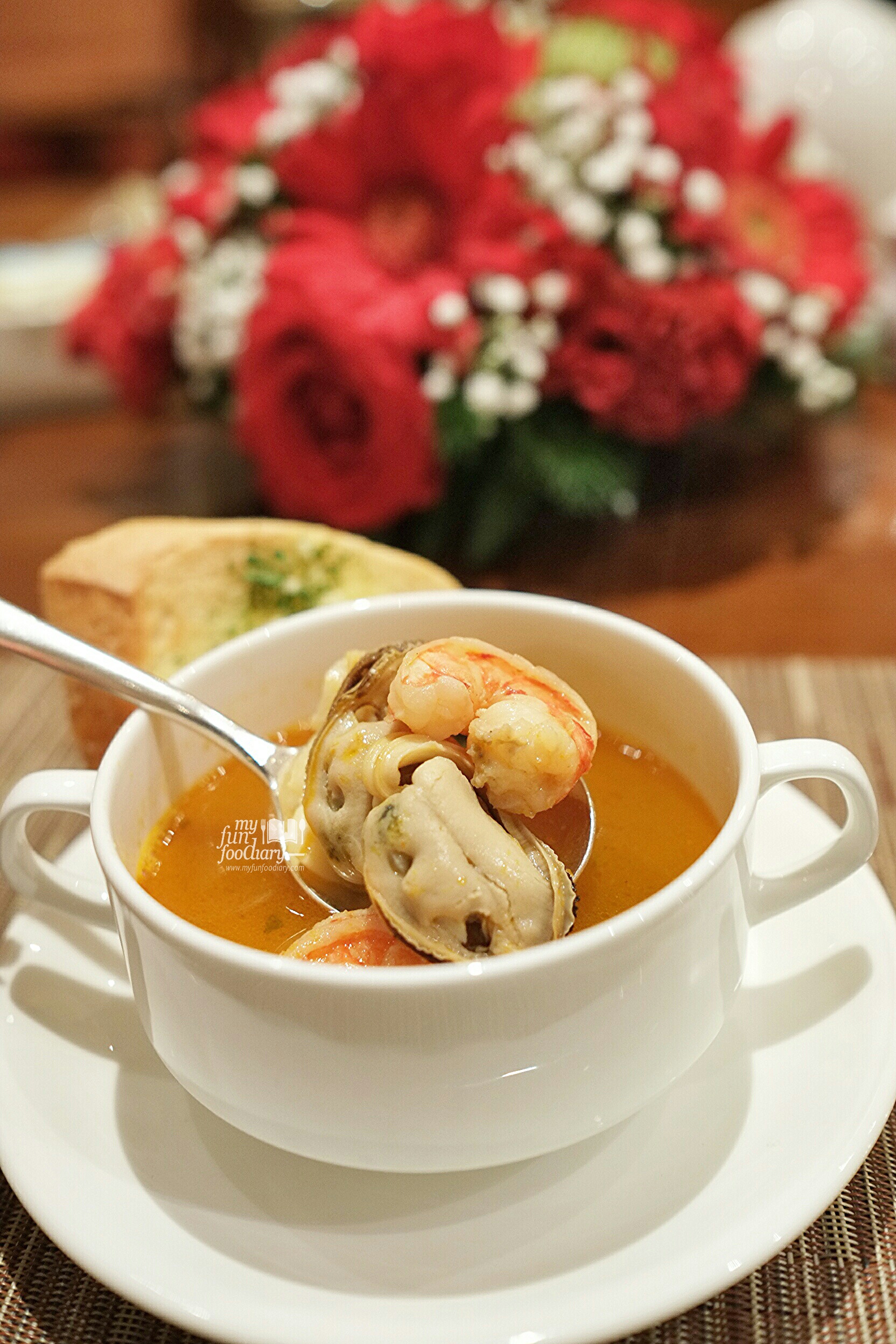 Seafood Soup at Seasons Cafe by Myfunfoodiary