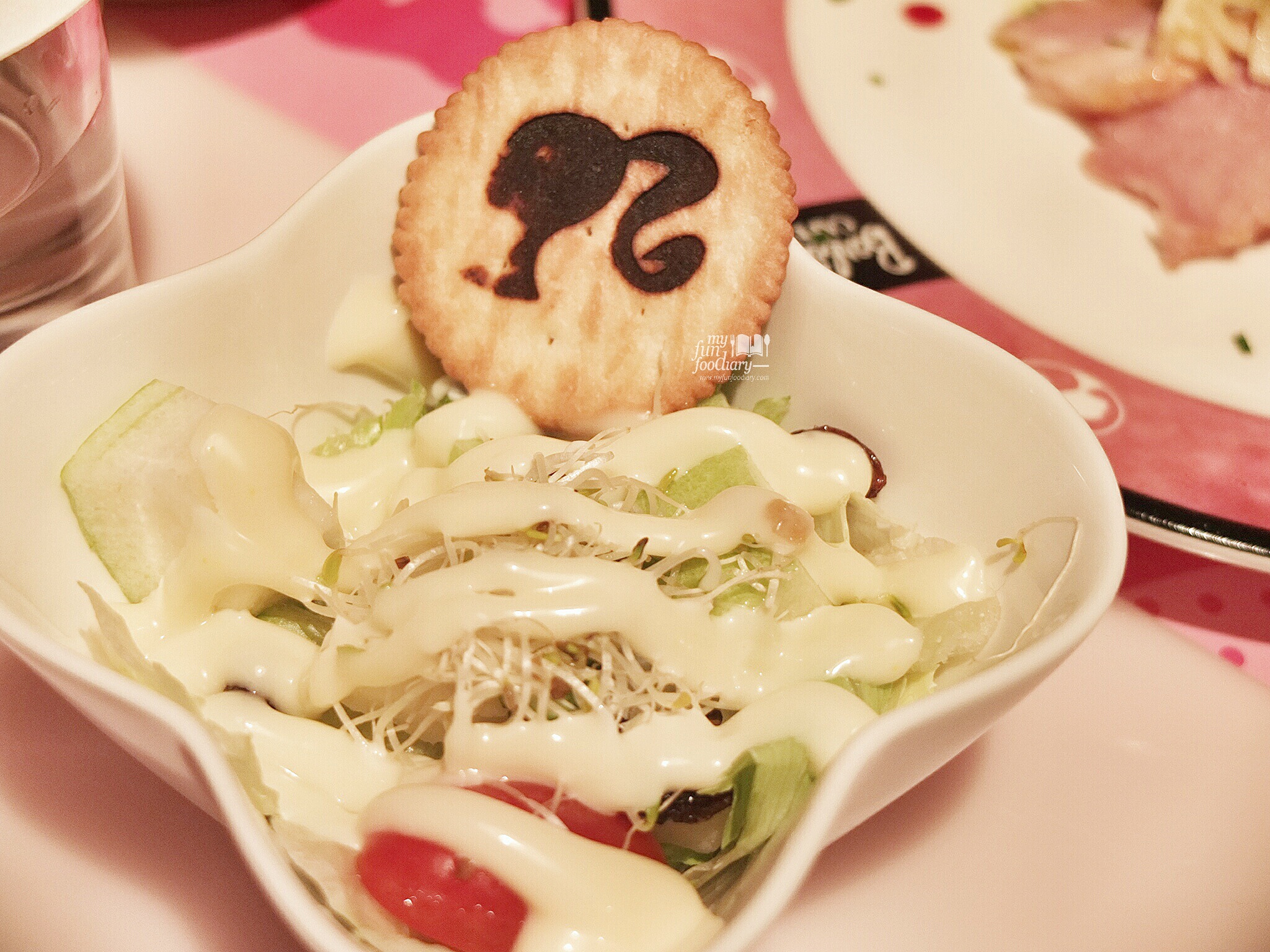 Fresh Salad at Barbie Cafe Taiwan by Myfunfoodiary