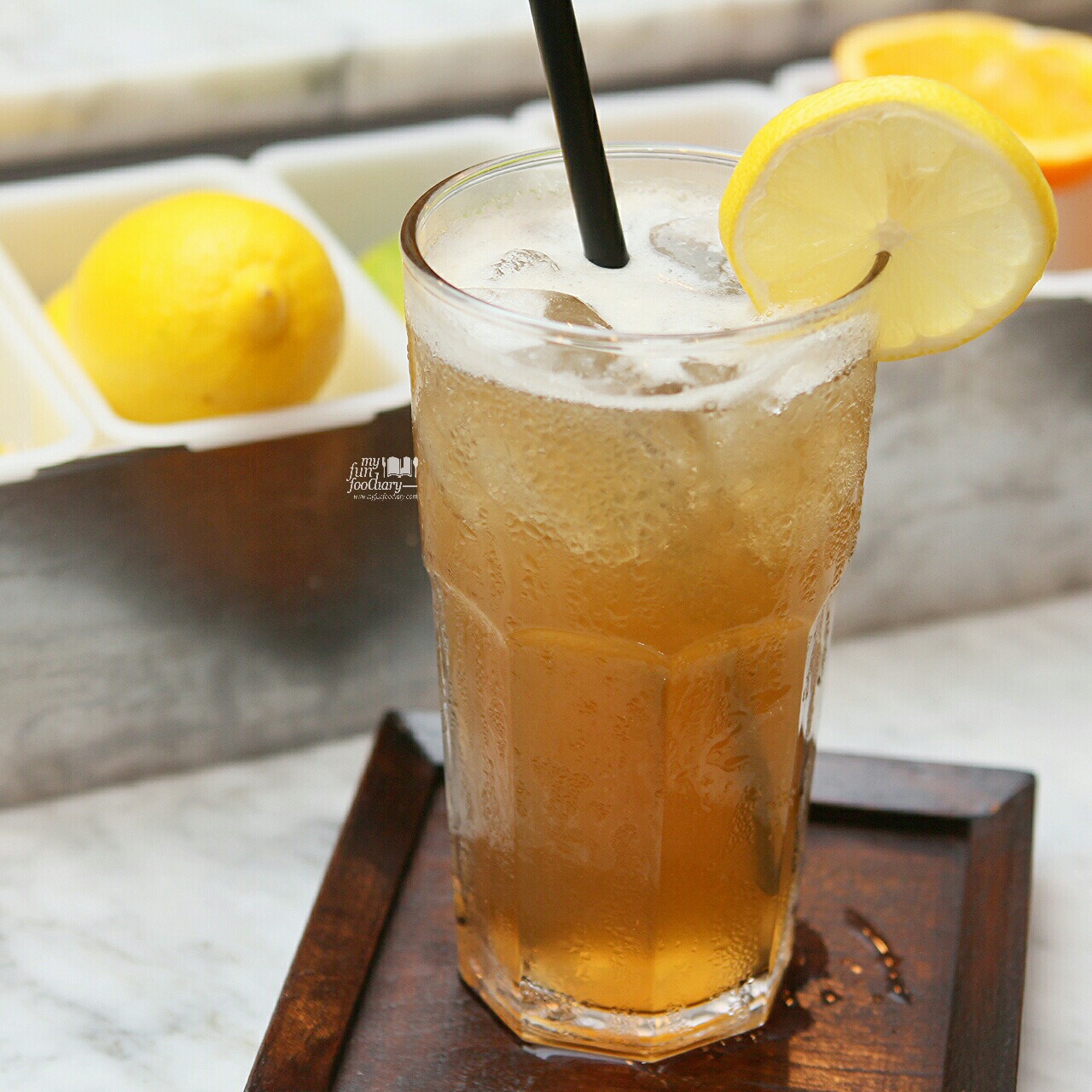 Iced Lemon Tea at Chronicle by Myfunfoodiary
