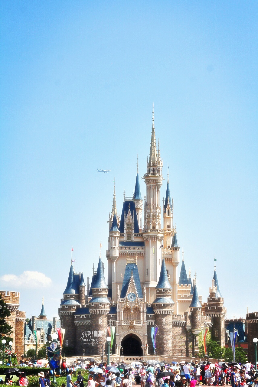 Tokyo Disneyland Japan by Myfunfoodiary