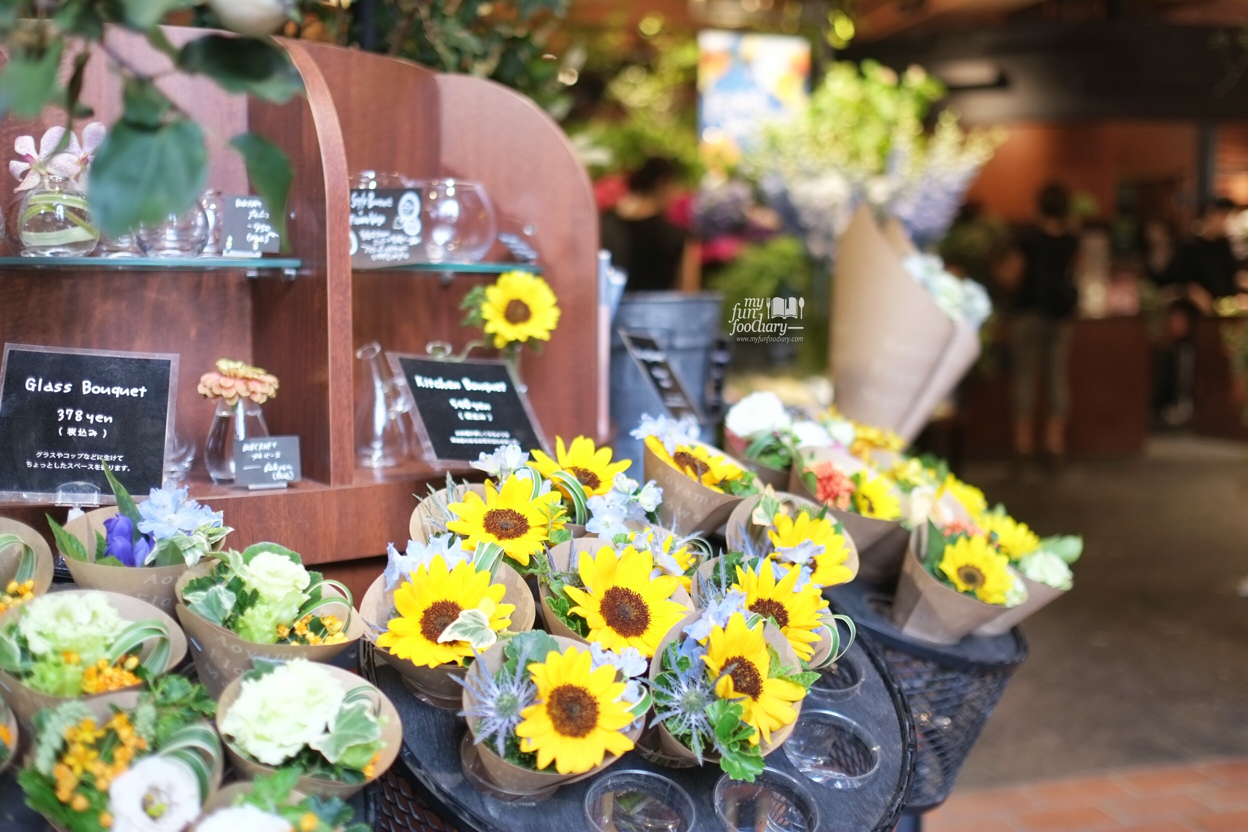 Beautiful Flowers at Aoyama Flower Market in Tokyo Japan by Myfunfoodiary 05