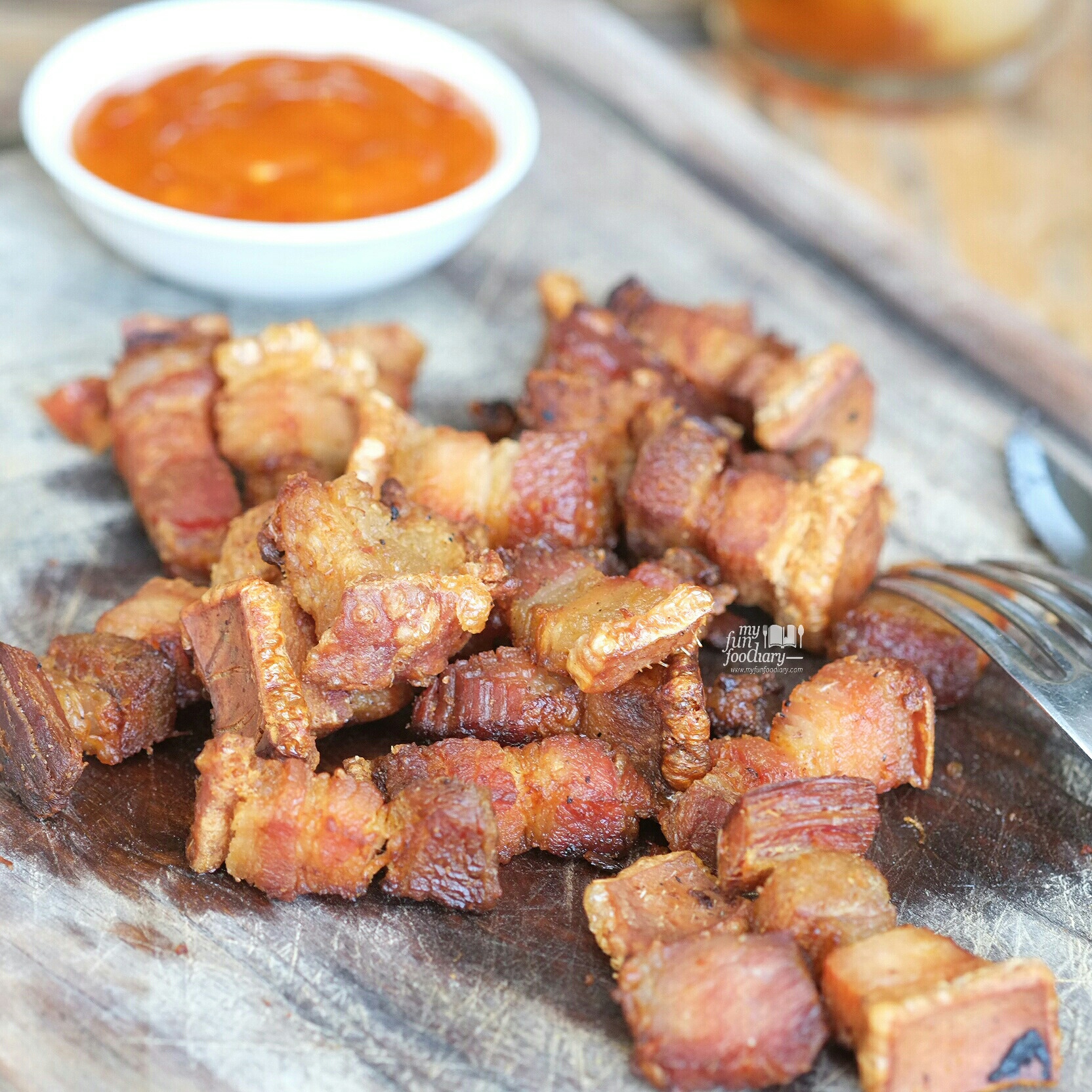 Crispy Pork Belly at Eat Well Bali by Myfunfoodiary 03