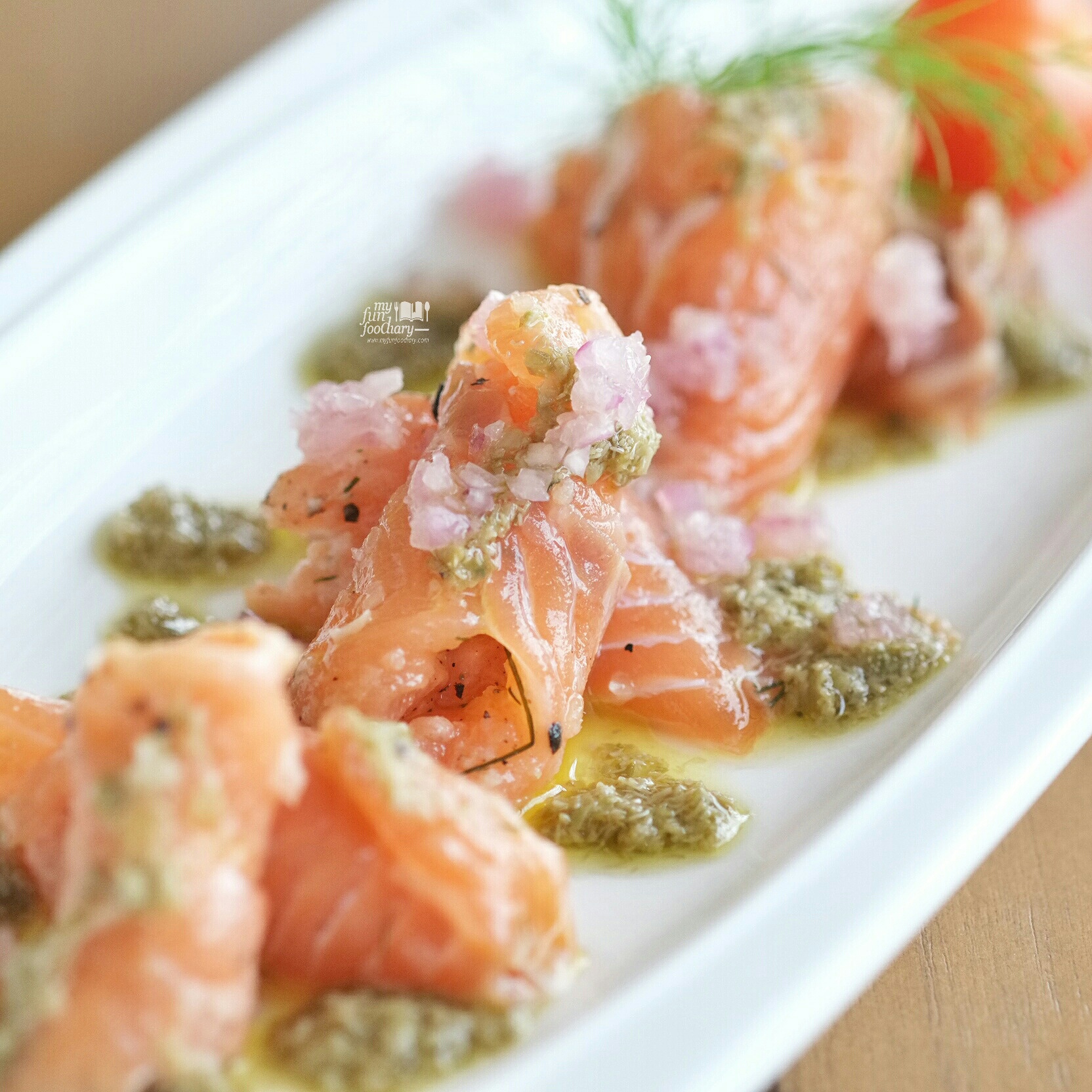 Salmon Gravlax at at Clique Kitchen and Bar by Myfunfoodiary 02