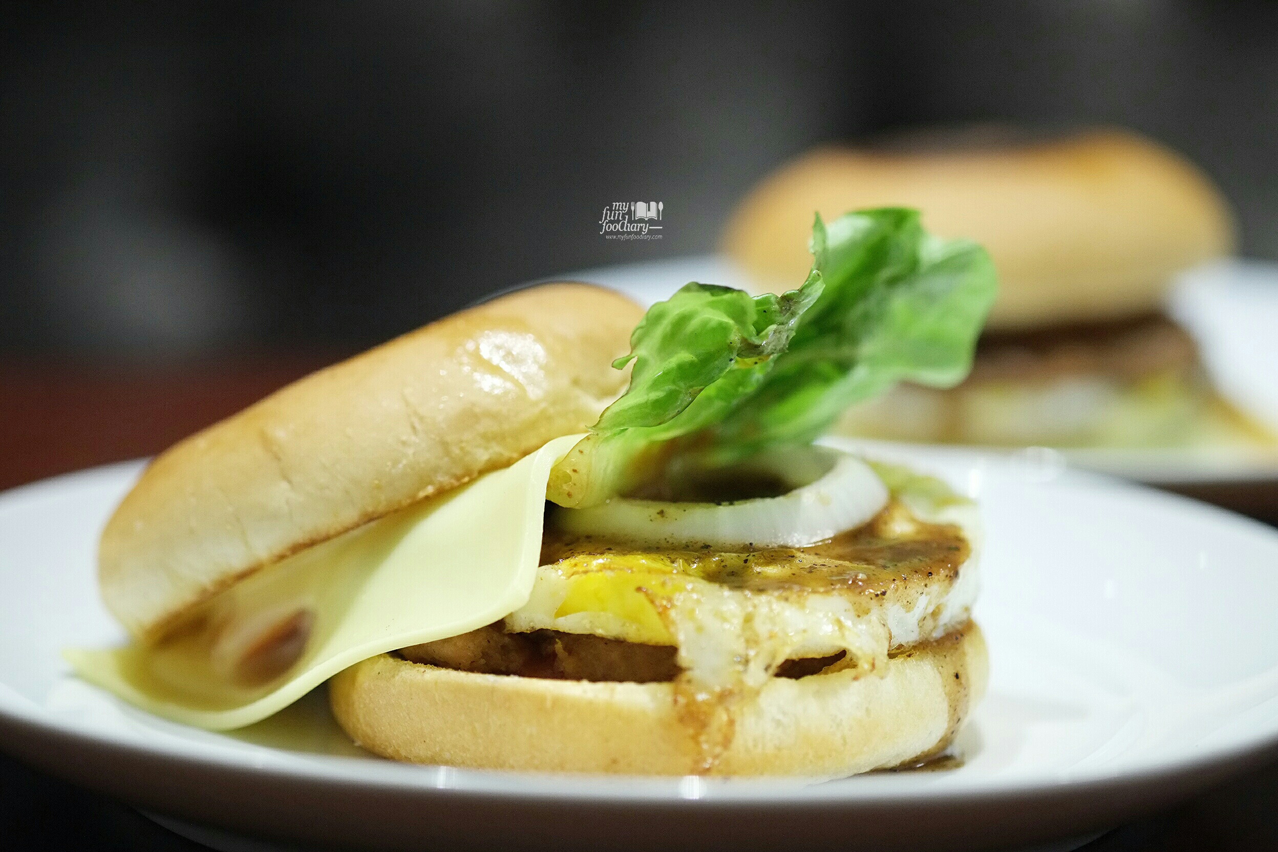 Sasebo Burger at KOBE by Shabu2 House by Myfunfoodiary