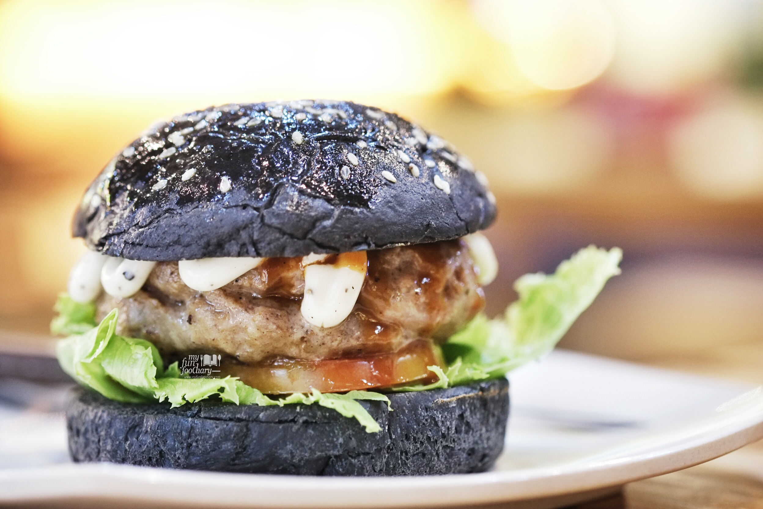 The Black Burger at Seven 8 Nine by Myfunfoodiary 02