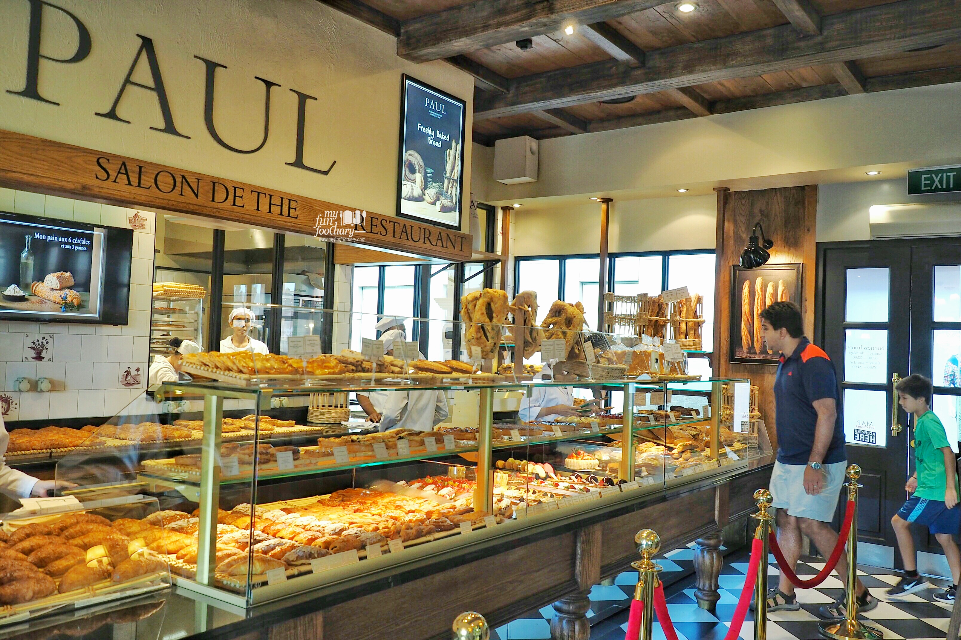 Bakery Counter at Paul French Bakery Jakarta by Myfunfoodiary-