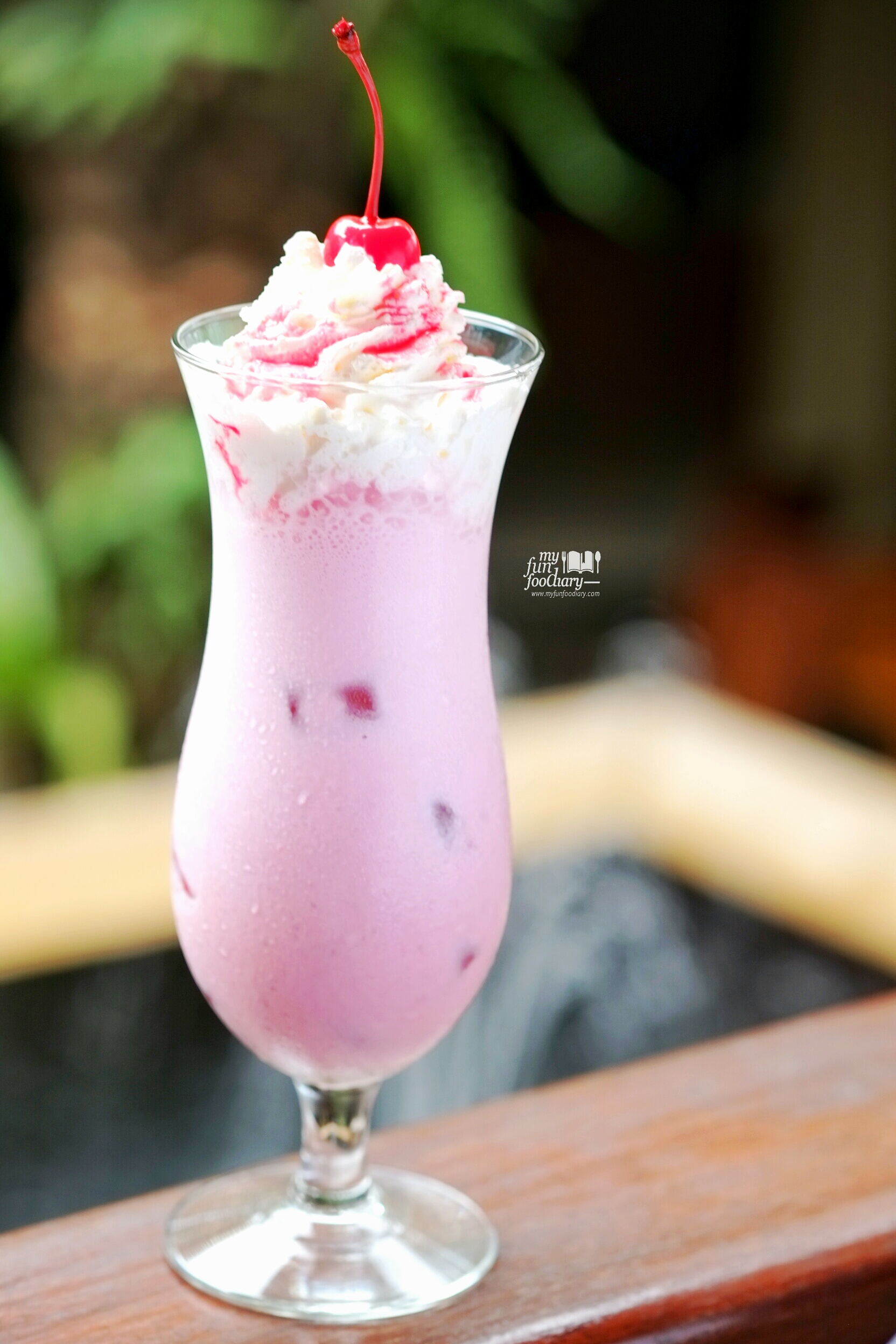 Slush Strawberry at Rempah Wangi Restaurant by Myfunfoodiary 01