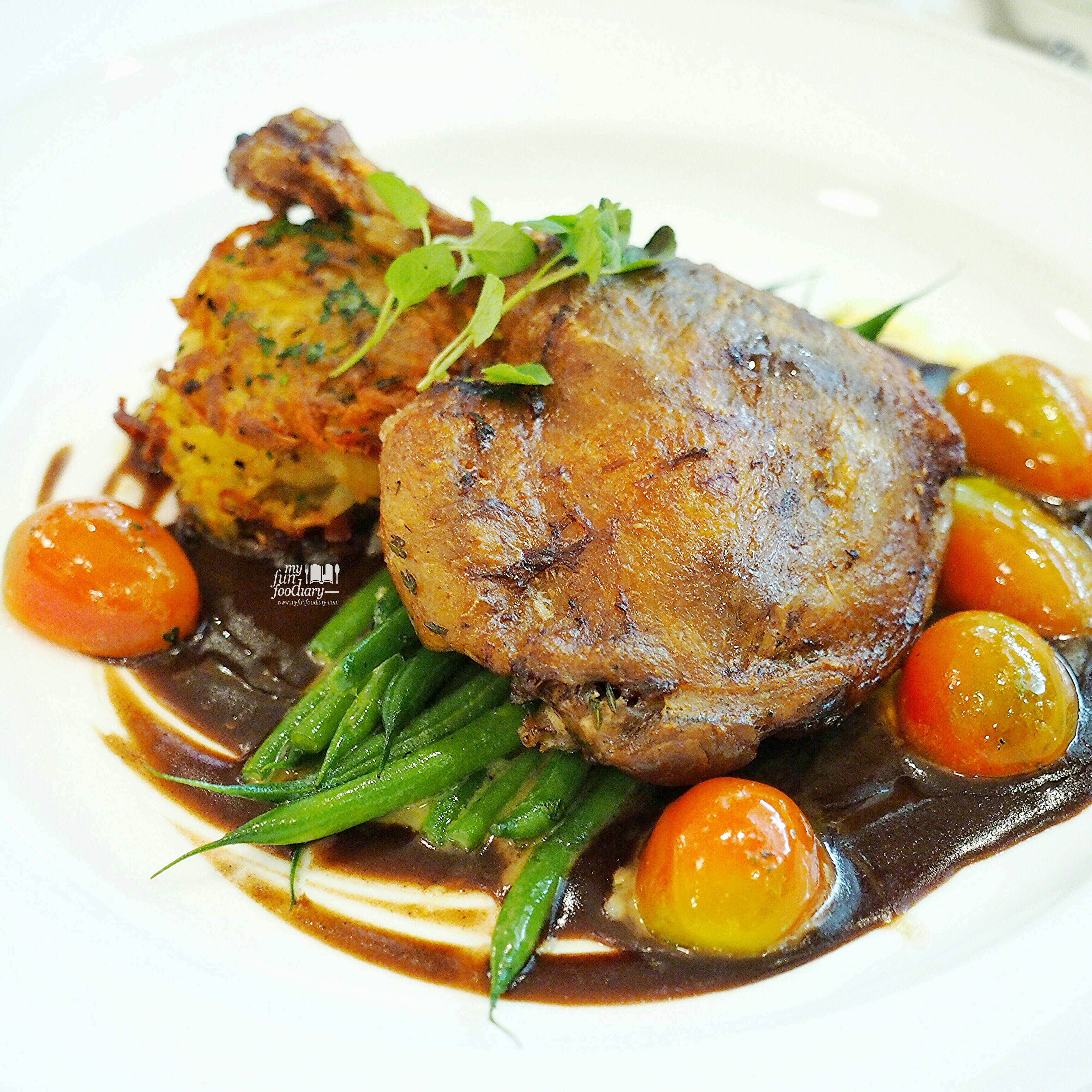 Confit De Canard at Bistro Baron by Myfunfoodiary 02