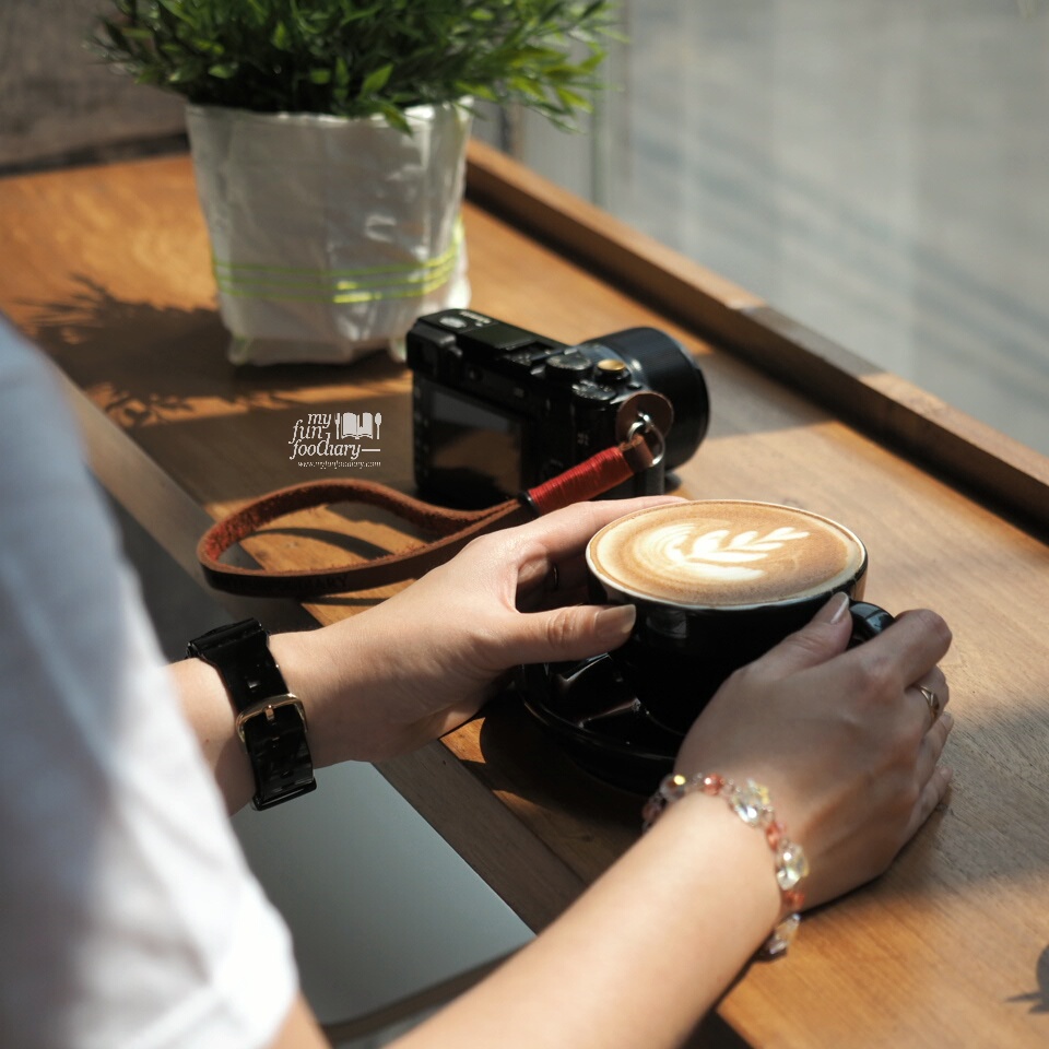  Latte Coffee at Filosofi Kopi Melawai by Myfunfoodiary