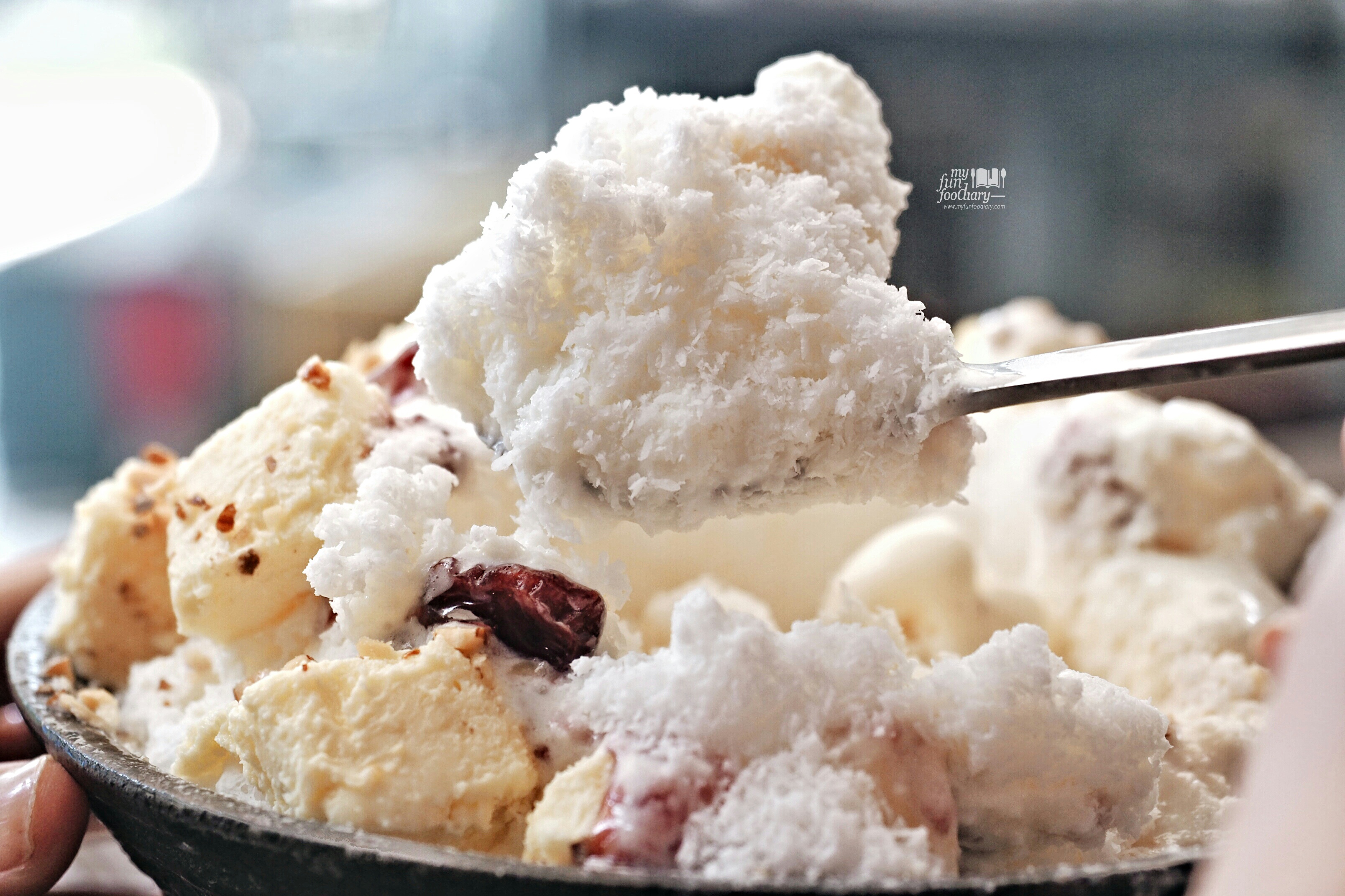 Snow Ice Bing Go Korean Dessert Cafe by Myfunfoodiary