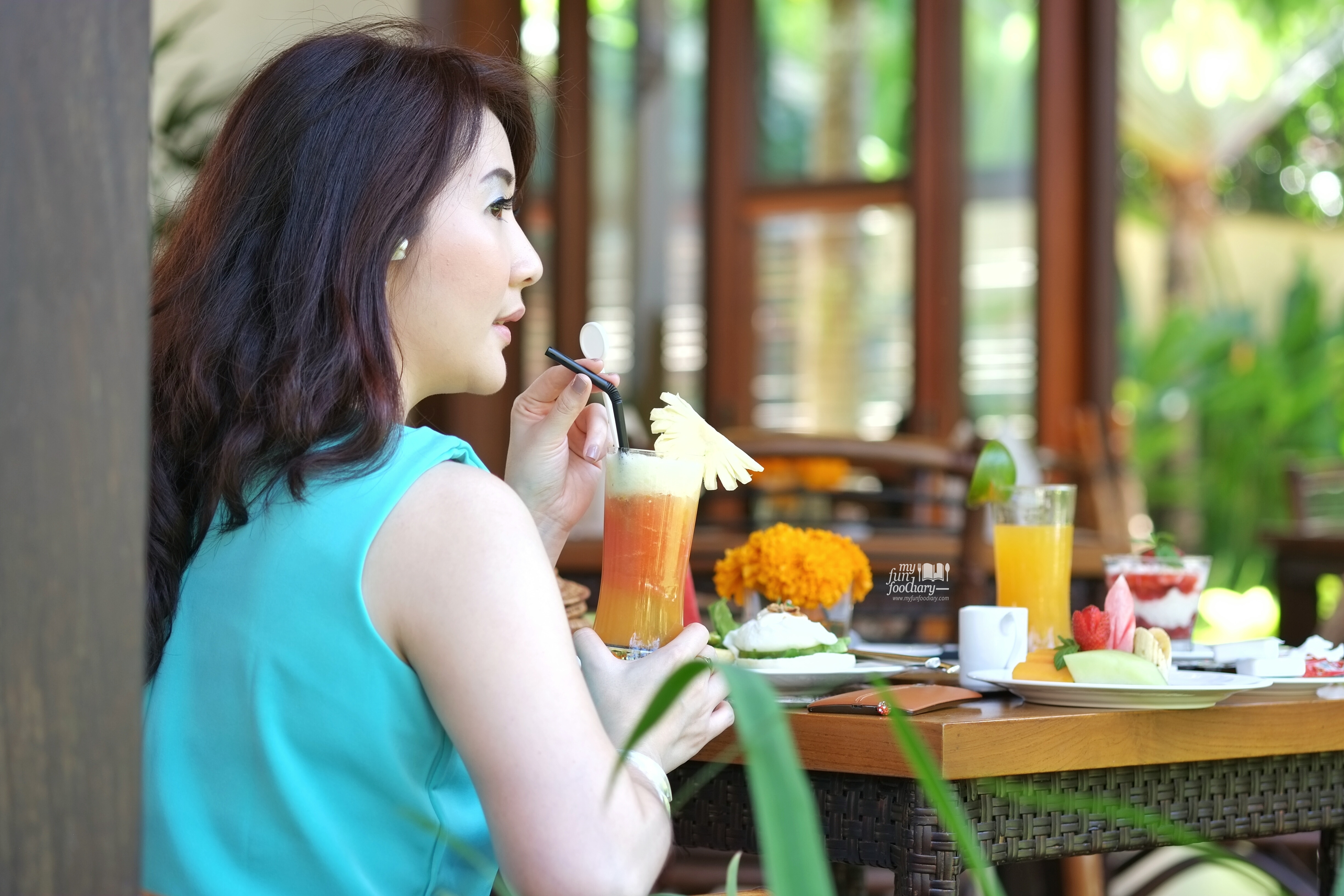 Slurping Juices - De Daun Resto at Villa De Daun Bali by Myfunfoodiary