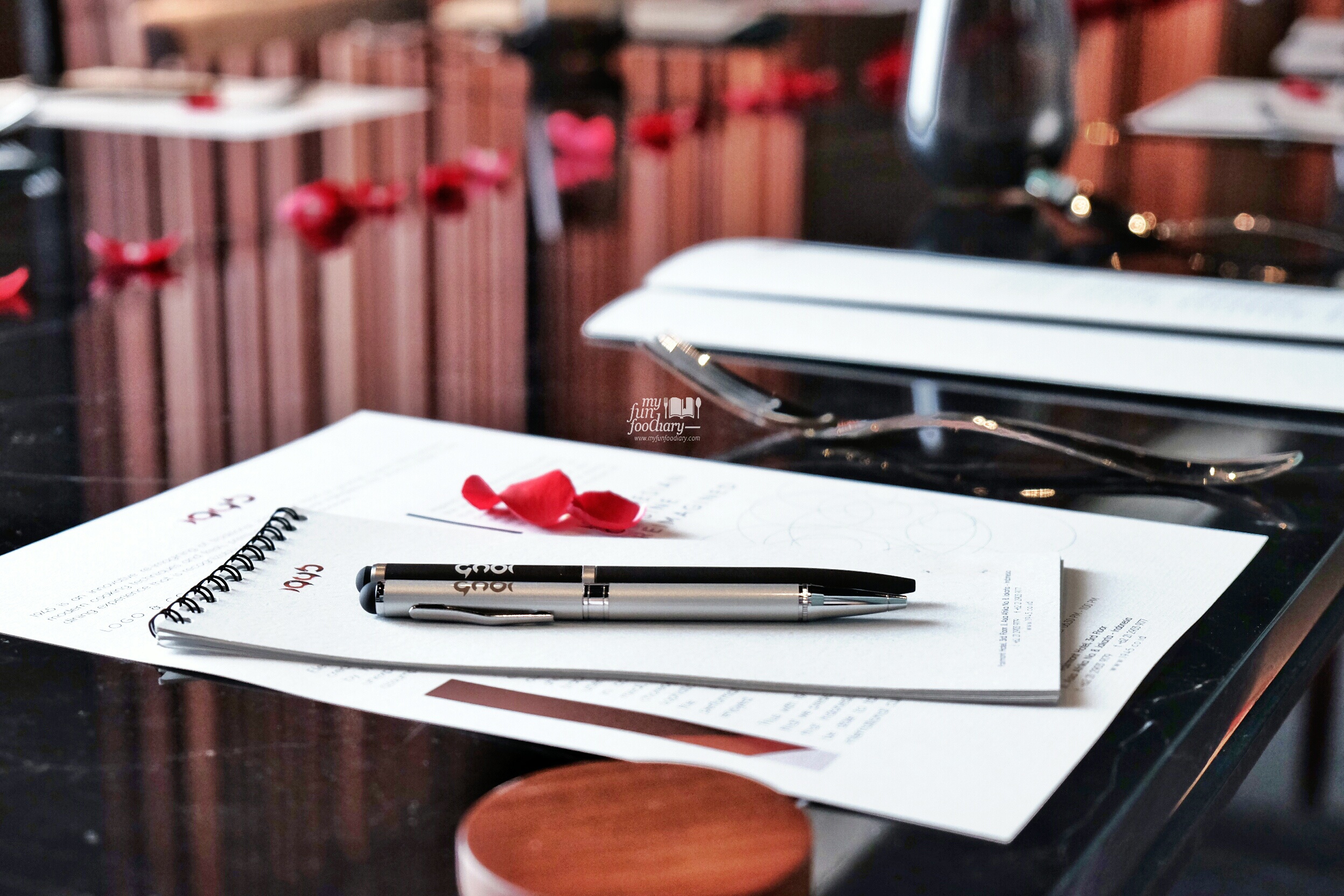 Custom Paper and Pen at 1945 Restaurant Fairmont Hotel Jakarta by Myfunfoodiary