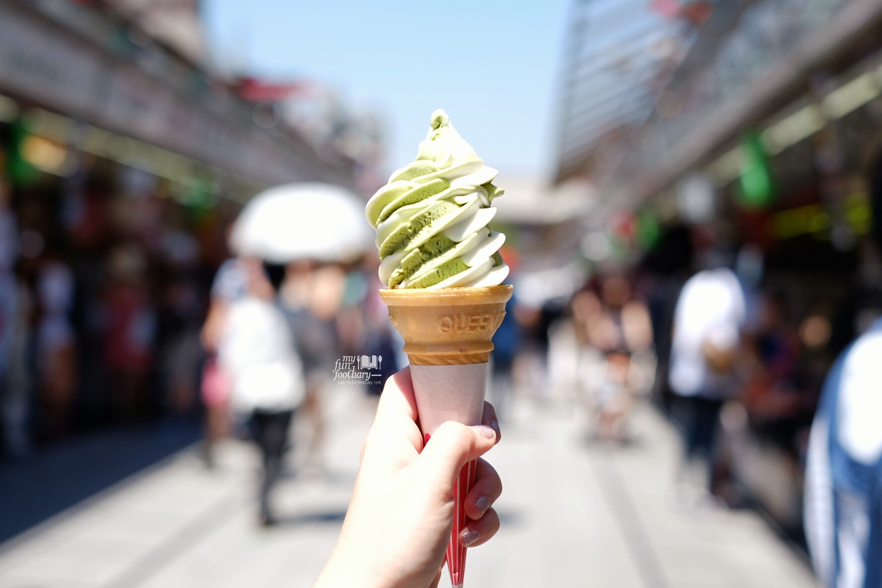 Matcha mix Vanilla Soft Serve Ice Cream - 300 JPY