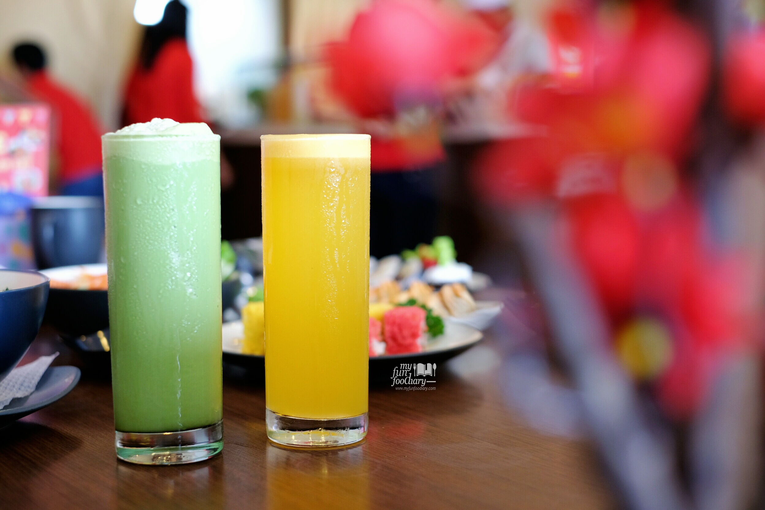 Green Tea Milk Shake and Orange Juice at Sushi Naru by Myfunfoodiary
