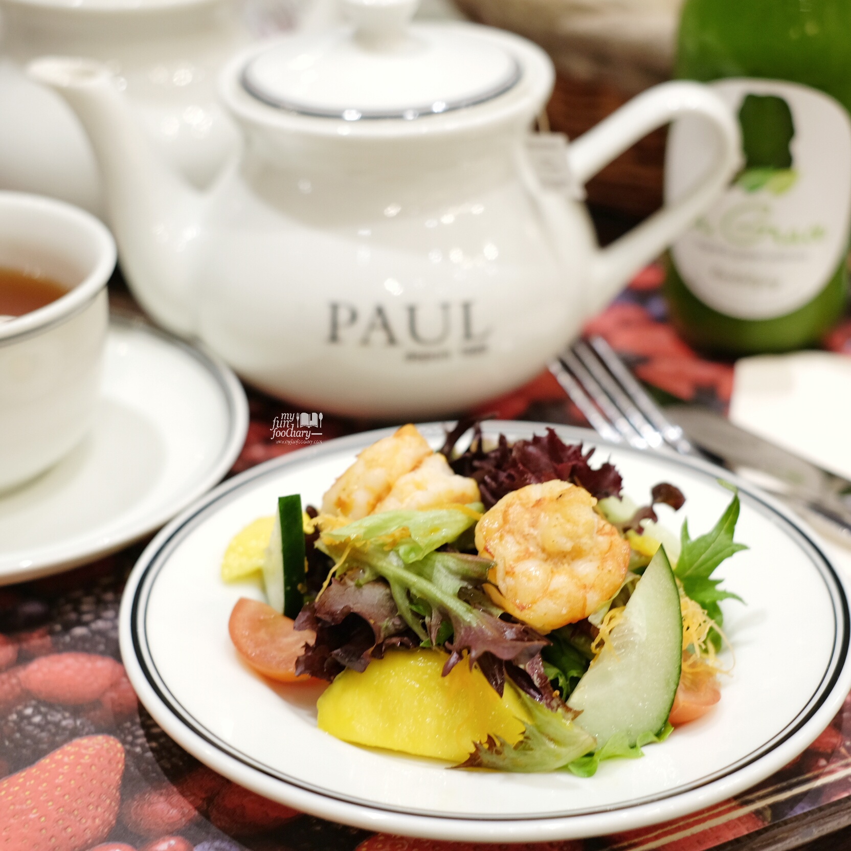 Prawn Salad at PAUL Indonesia