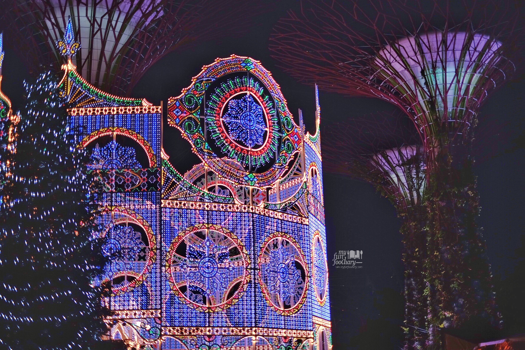 Luminarie Light Sculptures for Christmas Wonderland at Gardens By The Bay by Myfunfoodiary